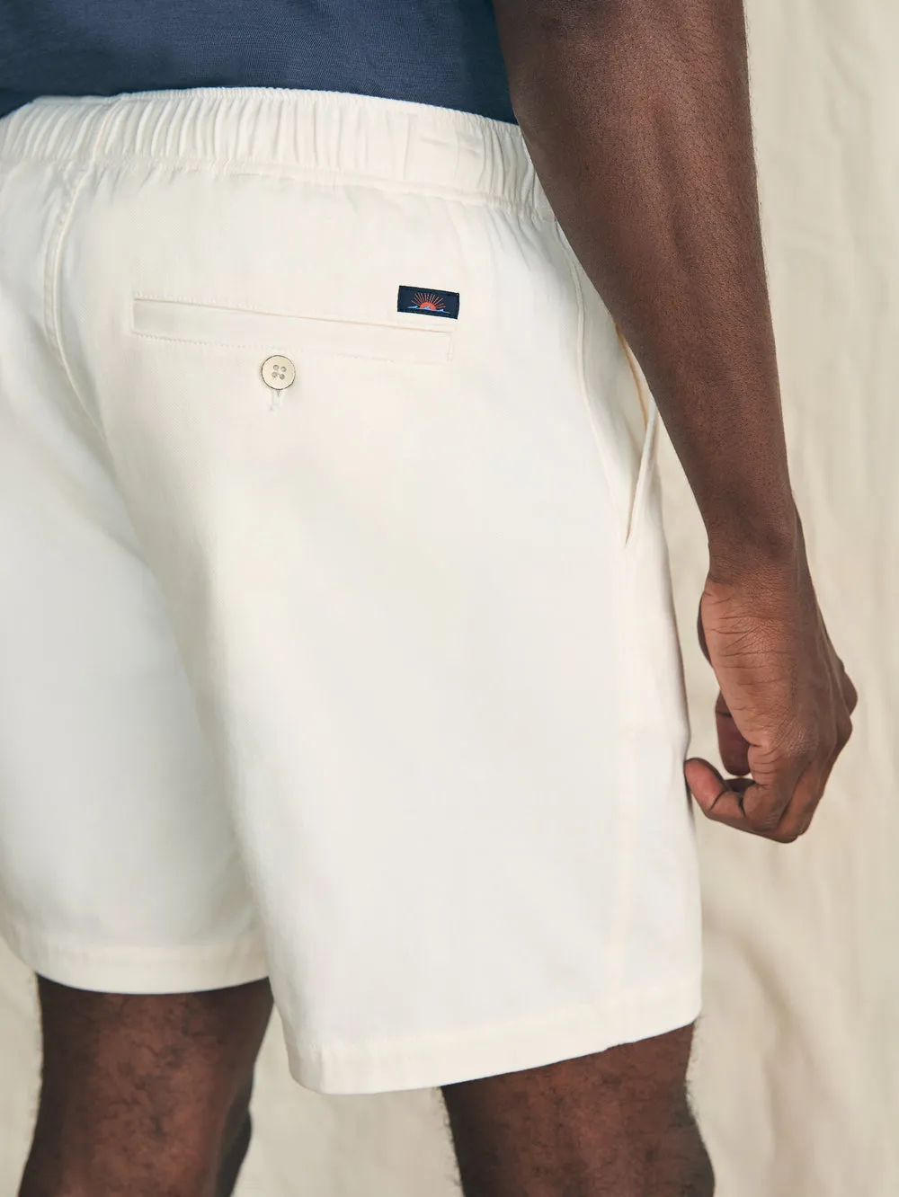 Essential Drawstring Short 6.5" Solar White