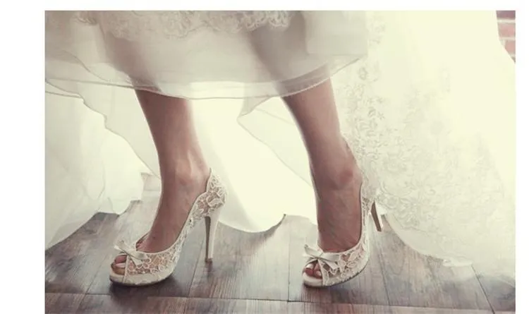 Ivory Lace High Heels Fish Toe Sexy Wedding Bridal Shoes With Tow, S020