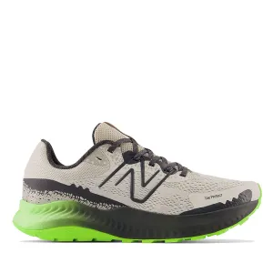 Scarpe Uomo NEW BALANCE Sneakers Trail DynaSoft Nitrel V5 colore Off White