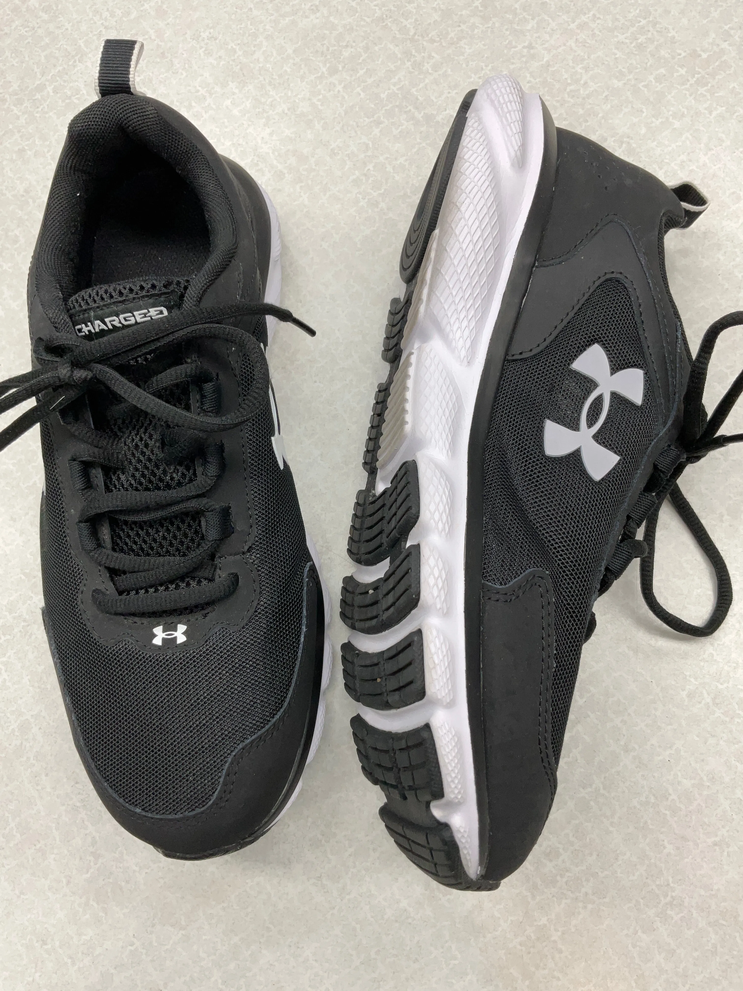 Shoes Athletic By Under Armour In Black, Size: 11