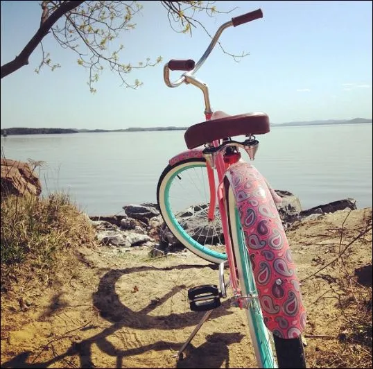 sixthreezero BE Woman 3 Speed Women's Beach Cruiser Bicycle