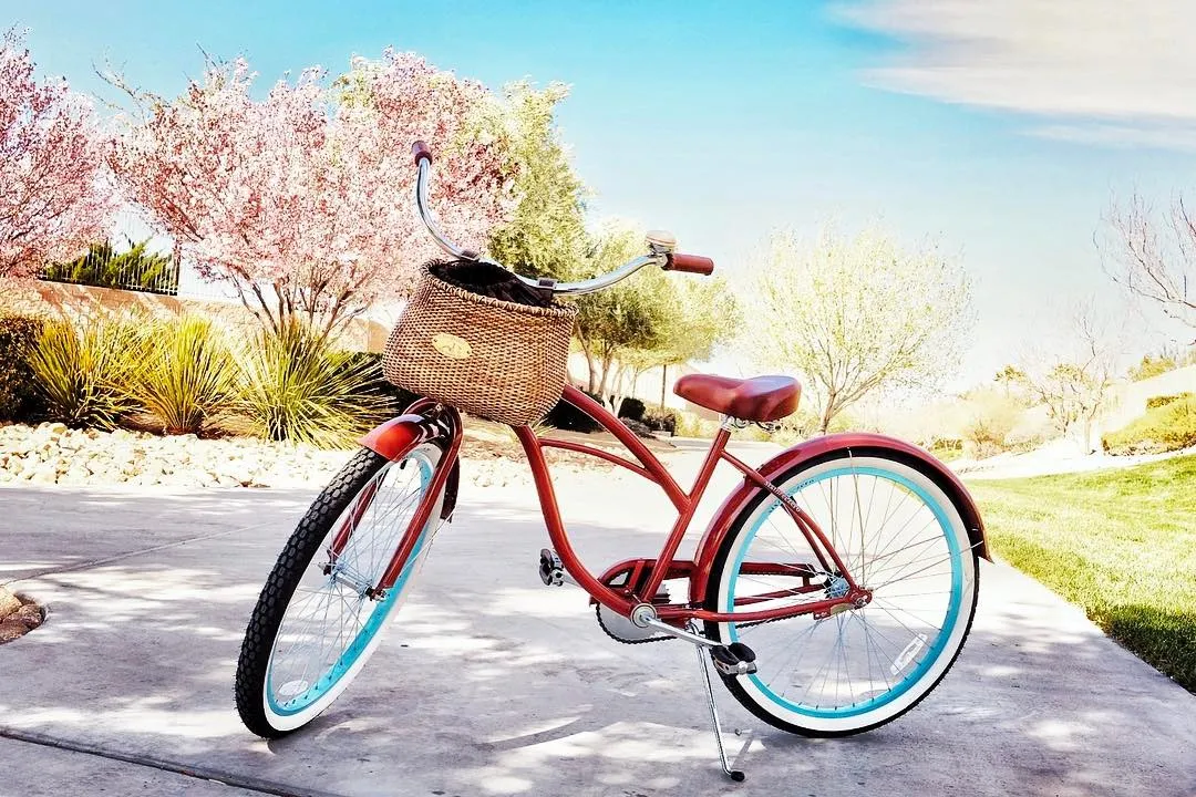 sixthreezero BE Woman 3 Speed Women's Beach Cruiser Bicycle