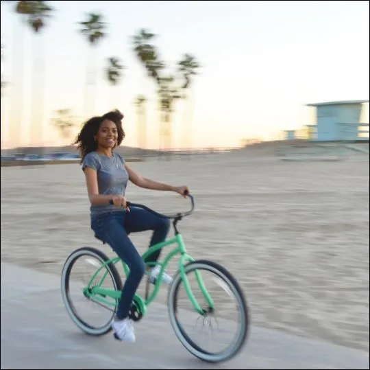 sixthreezero BE Woman 3 Speed Women's Beach Cruiser Bicycle