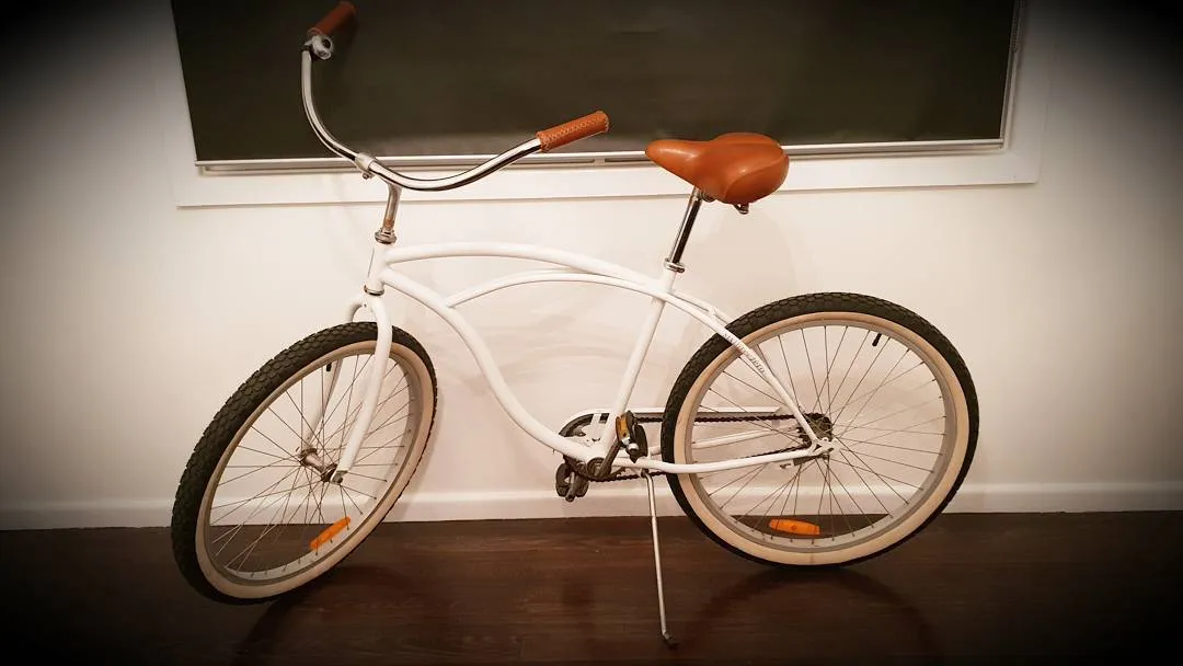 sixthreezero Scholar Woman 3 Speed 26" Beach Cruiser Bike