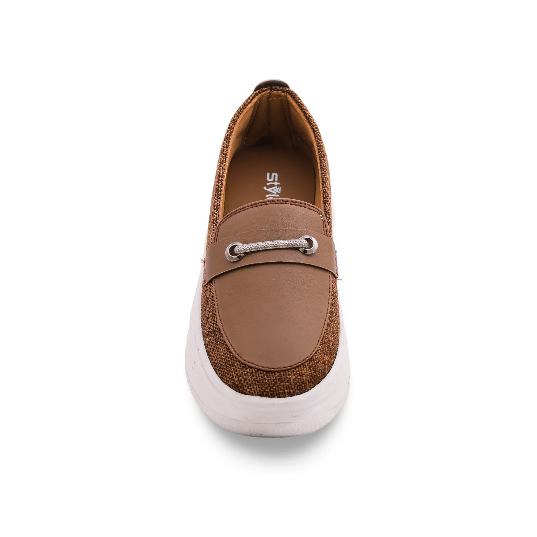 Women Beige Slip On Sneaker AT9080