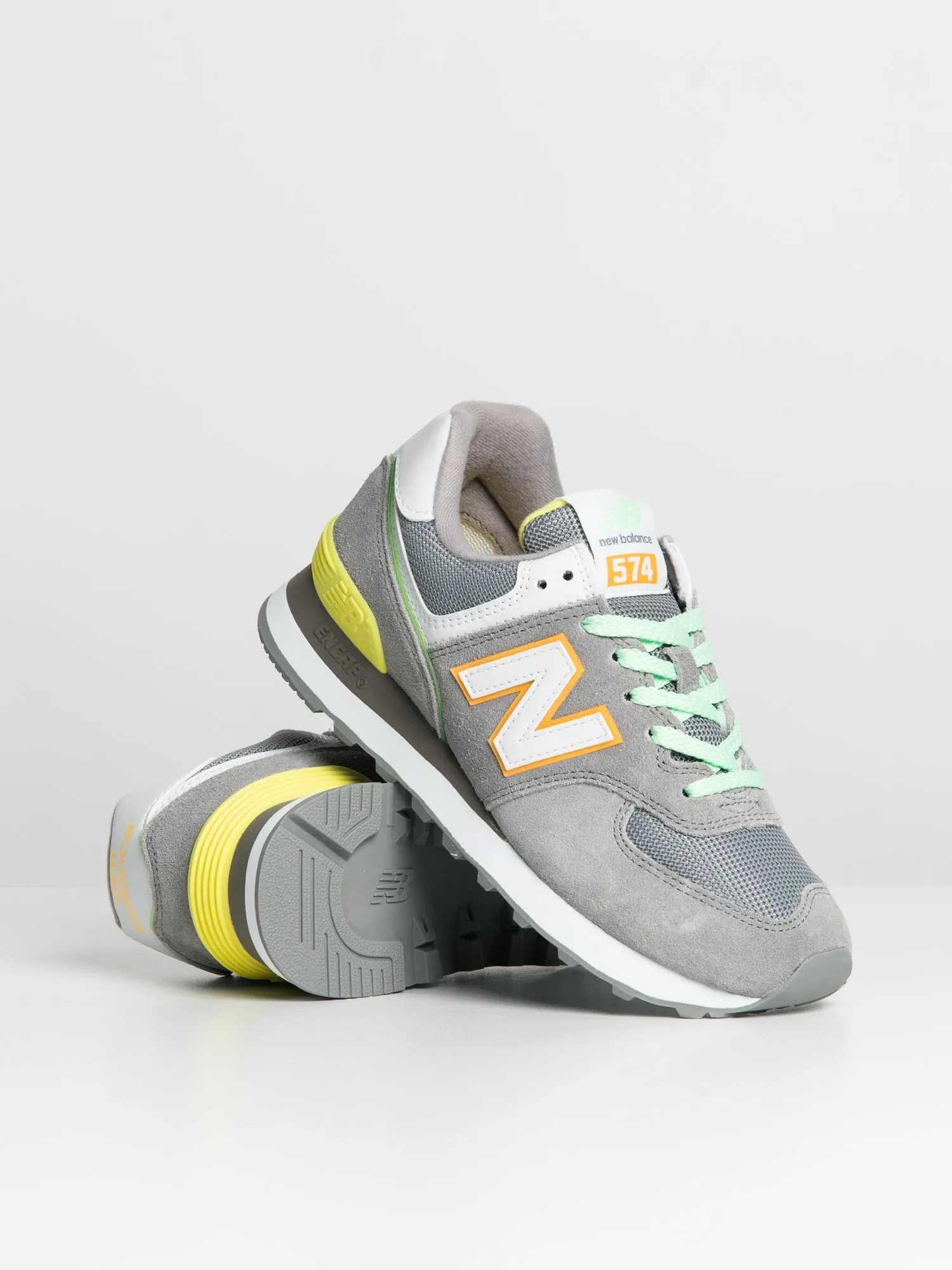 WOMENS NEW BALANCE THE 574 SNEAKERS - CLEARANCE